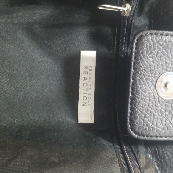 Kenneth Cole Reaction Black Leather Tote/Satchel - Picture 8 of 8